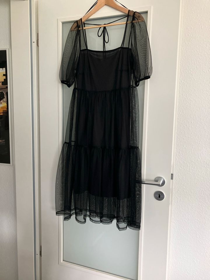 Tüllkleid Midi in Hamburg