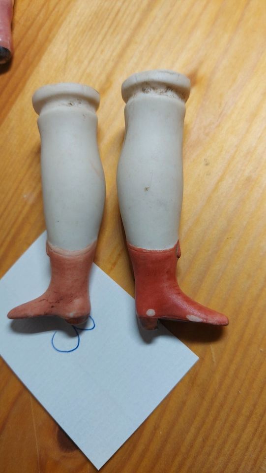 antike Einbinde Beine Puppe Puppenstuben Puppe noch 3 Paar da in Backnang