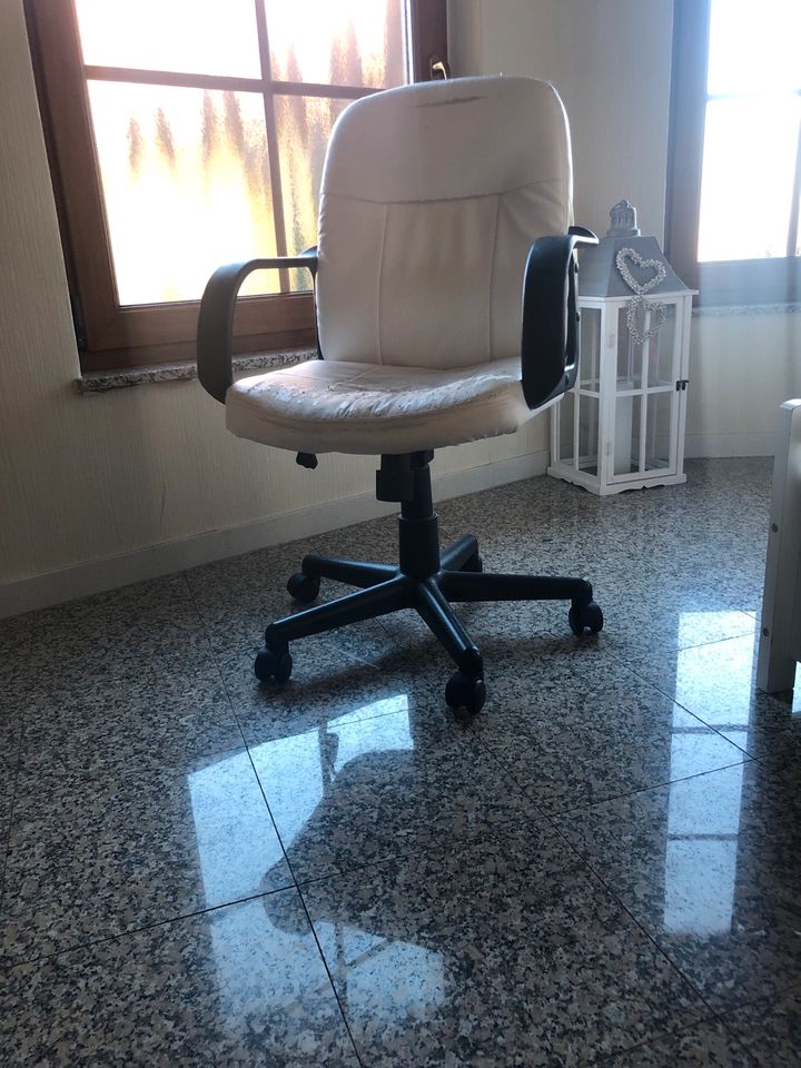 Gebrauchter Stuhl in Neuwied