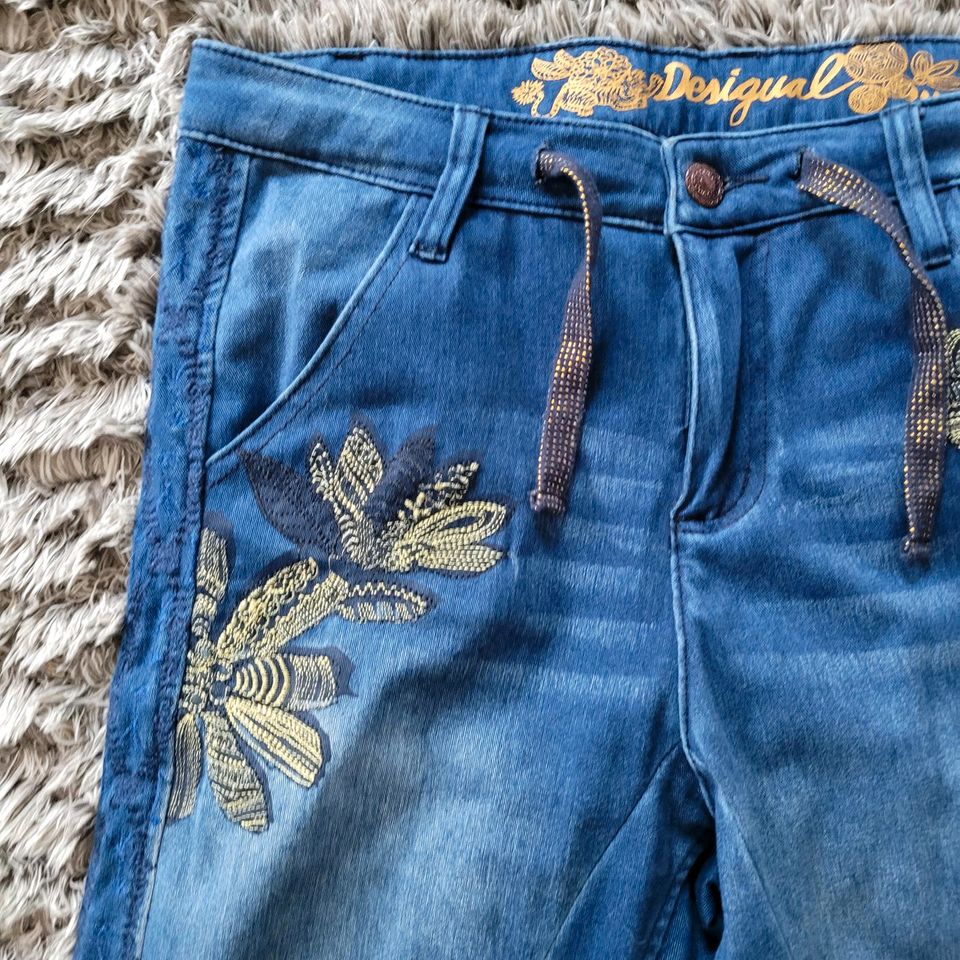 Desigual Jeans Hose Gr.30 Exotic blau neuwertig in Herne