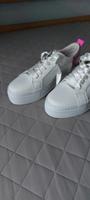 sneaker Gr.42 Nordrhein-Westfalen - Herford Vorschau