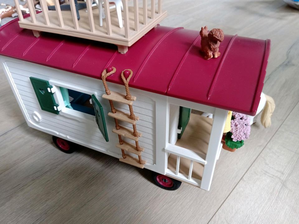 Schleich Wohnwagen, top! in Oberrot