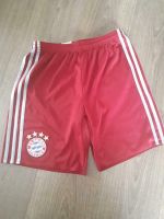 Fc Bayern Shorts kurze Hose Orginal Gr. 176 dunkelrot Adidas Top Bayern - Friedberg Vorschau