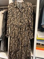 Kleid von MNG Hannover - Nord Vorschau