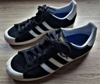 schwarze Adidas Schuhe / Skaterschuhe Gr. 44 sehr guter Zustand Bayern - Oberkotzau Vorschau