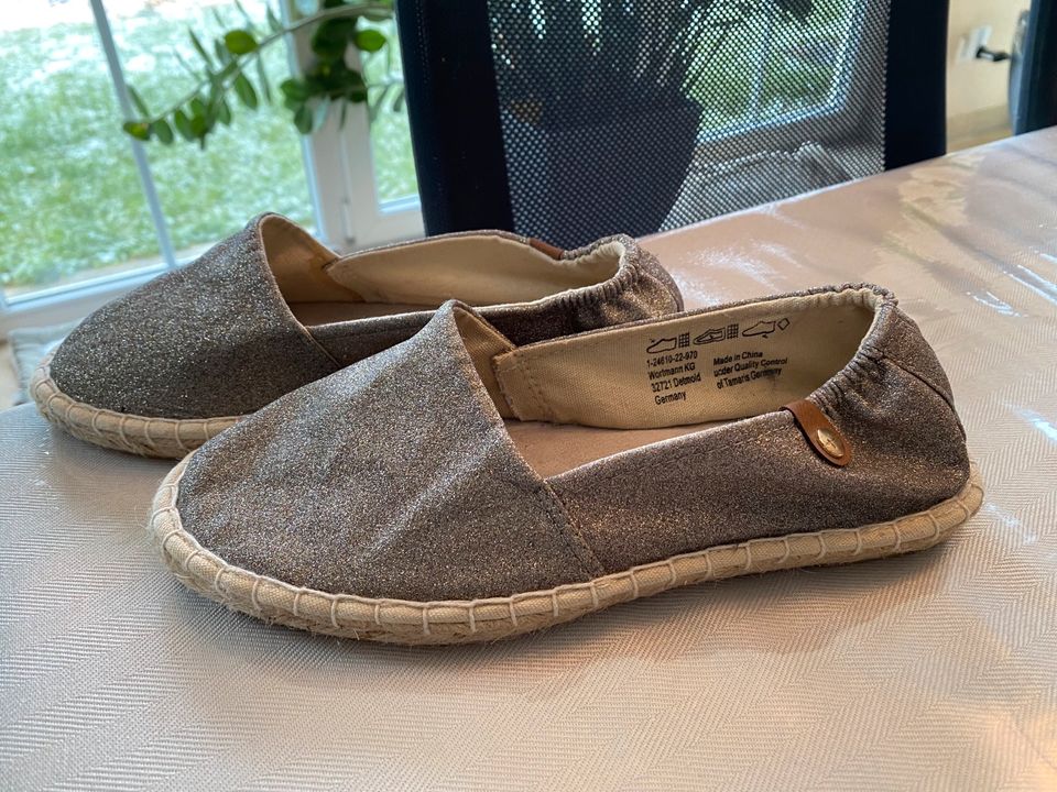 Espadrilles von Tamaris in Untergruppenbach