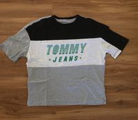 T-Shirt von Tommy Jeans (Tommy Hilfiger) Gr.XS Bayern - Egglham Vorschau