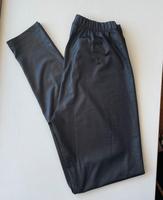NEU - edle Leggings Gr. 36/38 S dünn lang leicht glänzend schwarz Baden-Württemberg - Wilhelmsfeld Vorschau