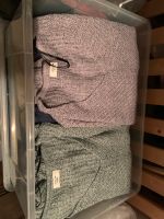 Damen Winterkleidung Pullover Jacke Schal etc. München - Berg-am-Laim Vorschau