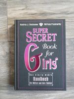 WIE NEU❤ Super Secret Book for Girls Handbuch Hardcover Buch Hessen - Limburg Vorschau