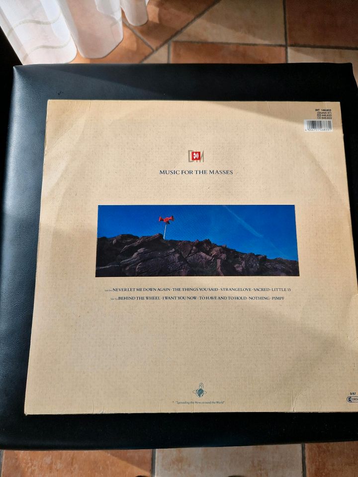 Depeche Mode LP Music for the Masses in Großefehn