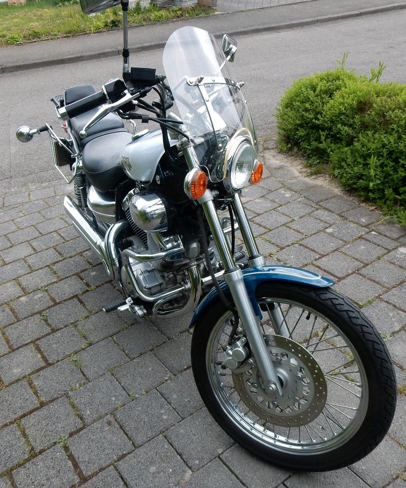 Yamaha Virago XV 535 in Rosengarten