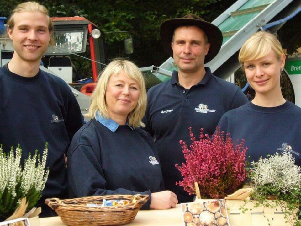 Brennholz Kamin Scheitholz Buche/Esche Lieferung mögl. in Gerstungen