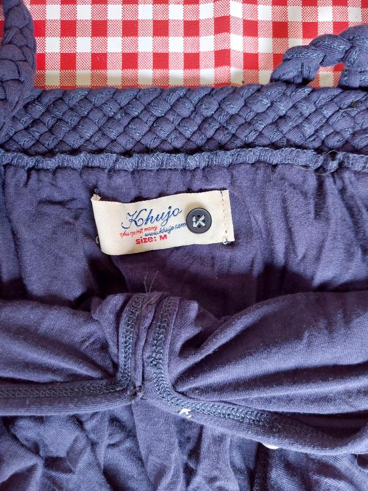 Top khujo Esprit only Review Spitze Perlen Blumen Gr. M/L in Weilheim an der Teck