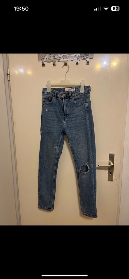 Mom Slim Jeans in Landshut