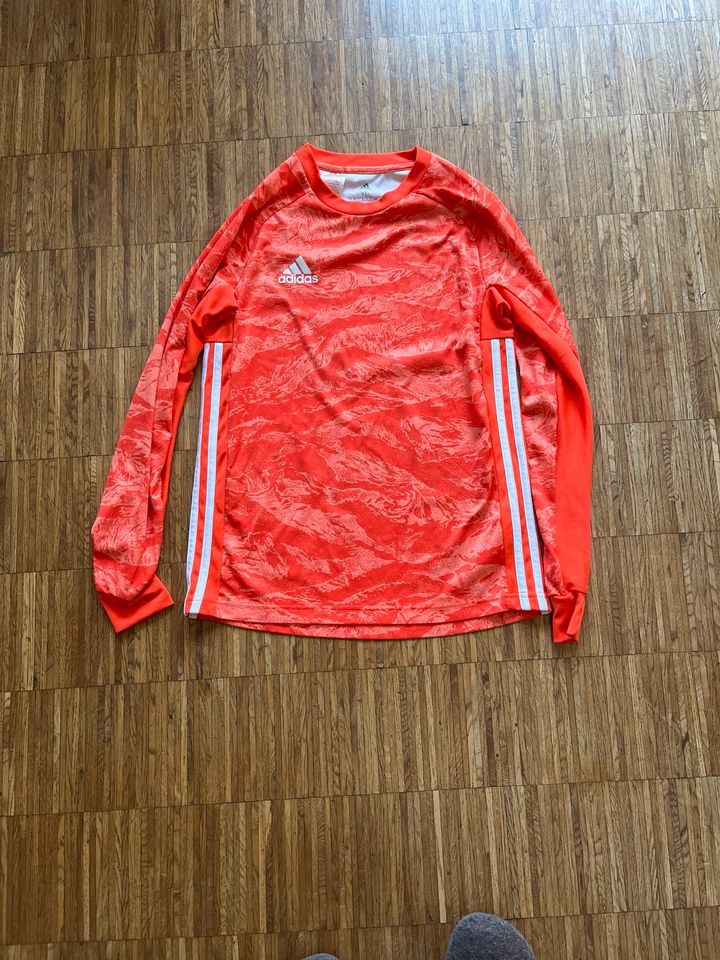 Adidas Kinder Trainingsshirt langarmig 164 in Königswinter