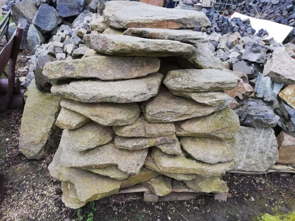 Freiberger Schiefergestein gehwegplatten poolumrandung in Leupahn