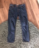 Dunkelblaue Jeanshose (Jack and Jones) Niedersachsen - Sauensiek Vorschau