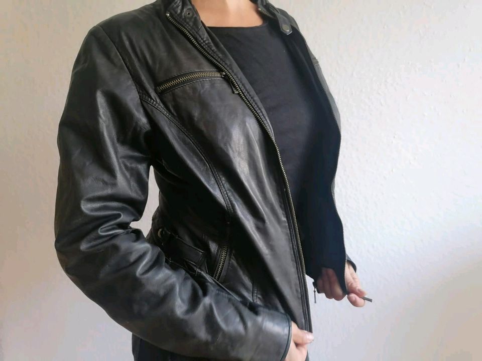 Echte Lederjacke, super weich, Damen Gr. S, schwarz/dunkel grau in Köln