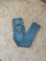 Destroyed Jeans - ASOS Berlin - Tempelhof Vorschau