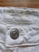 Tom Tailor Männer Jeans weiß W 33 L32 weiß ungetragen just white Hessen - Bad Endbach Vorschau
