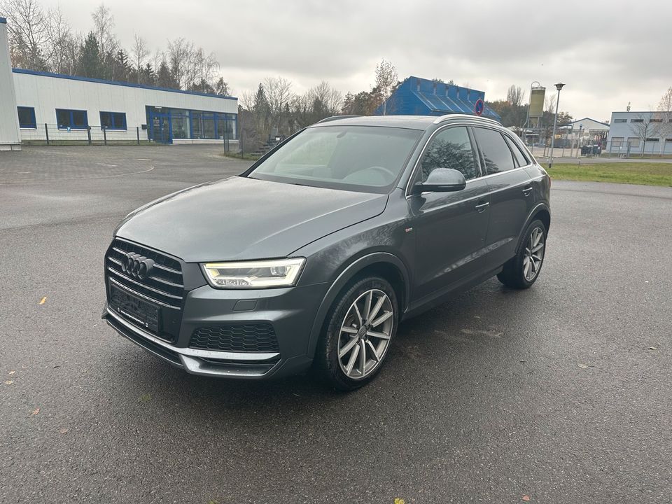 Audi Q3 Competition Sline 2,0T TFSI Kamera Navi LED WENIG KM in Eggersdorf