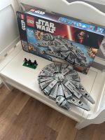 Lego Star Wars 75105 Millenium Falcon Herzogtum Lauenburg - Klempau Vorschau