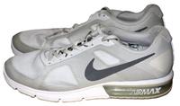 Nike Air Max Sequent Laufschuhe Training Sport Sneaker 45 Used! Hessen - Michelstadt Vorschau