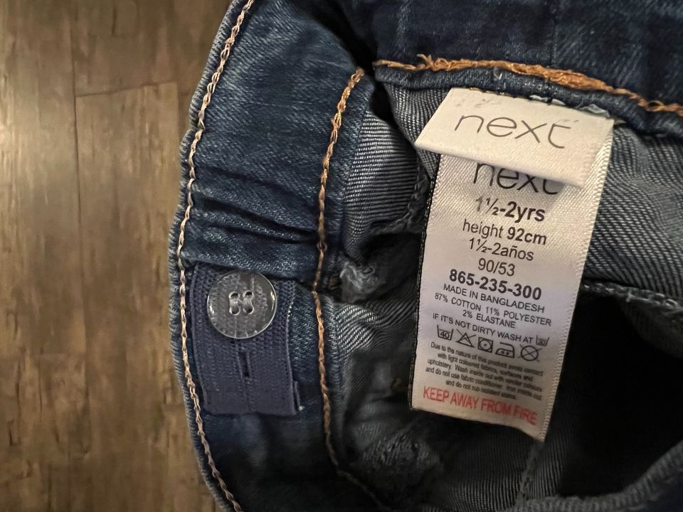 Top Jeans von Next, Größe 92 in Emmendingen