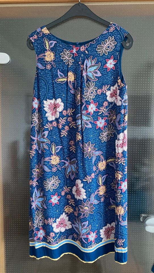 Sommerkleid Bonita Gr. 40 Kleid blau mit Blumen Viskose in Moers