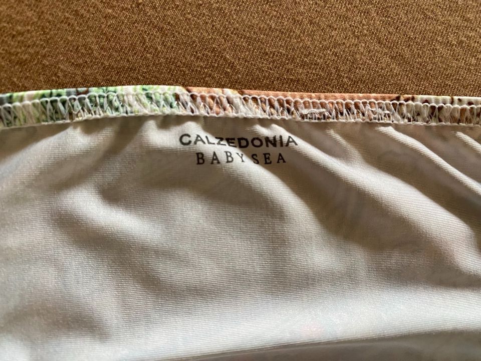 Calzedonia Bikini, neuwertig, Größe 140, Mädchen 9/10 Jahre in Östringen