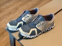 Damen Sneaker On Cloud Gr. 39 Nordrhein-Westfalen - Mülheim (Ruhr) Vorschau