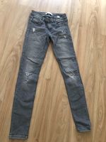 Jeans, Gr.38, Zara, Top, grau, passt perfekt Köln - Marienburg Vorschau