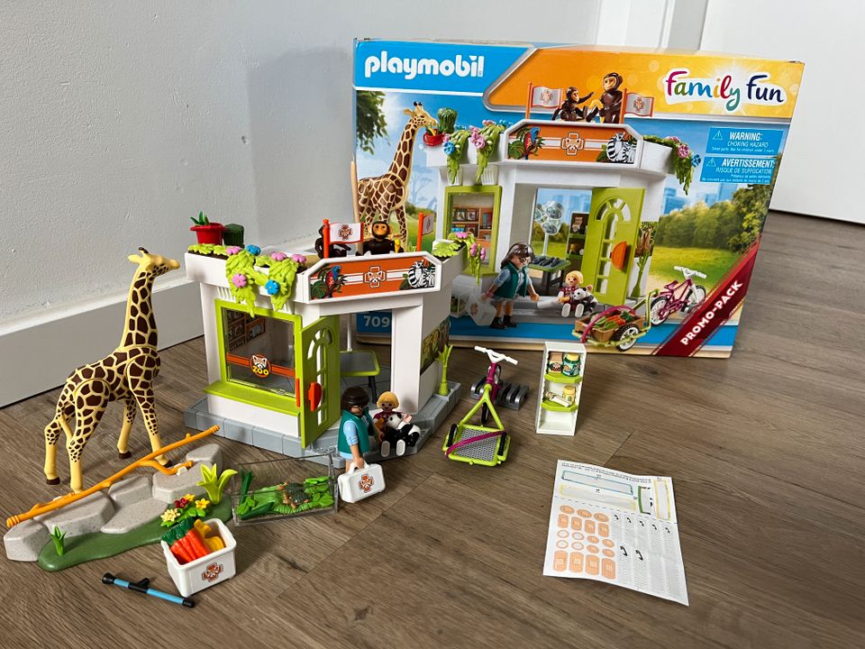 Playmobil Tierarztpraxis Family Fun 70900 in Hamburg