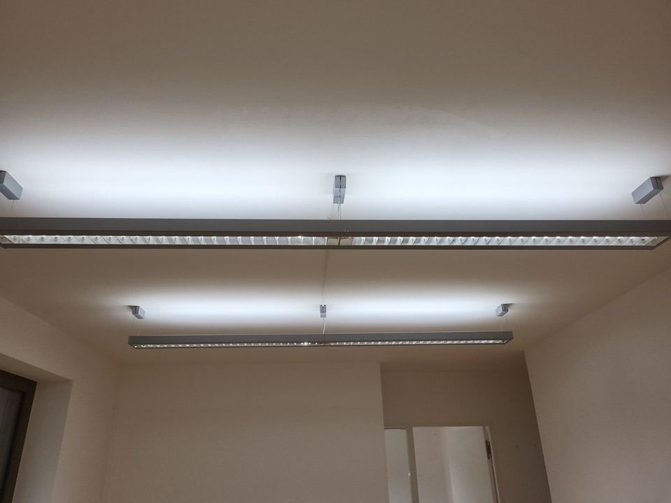 3 Hängeleuchten, Büro/Architekten-Lampen L=2,20m inkl.Leuchtröhre in Berlin