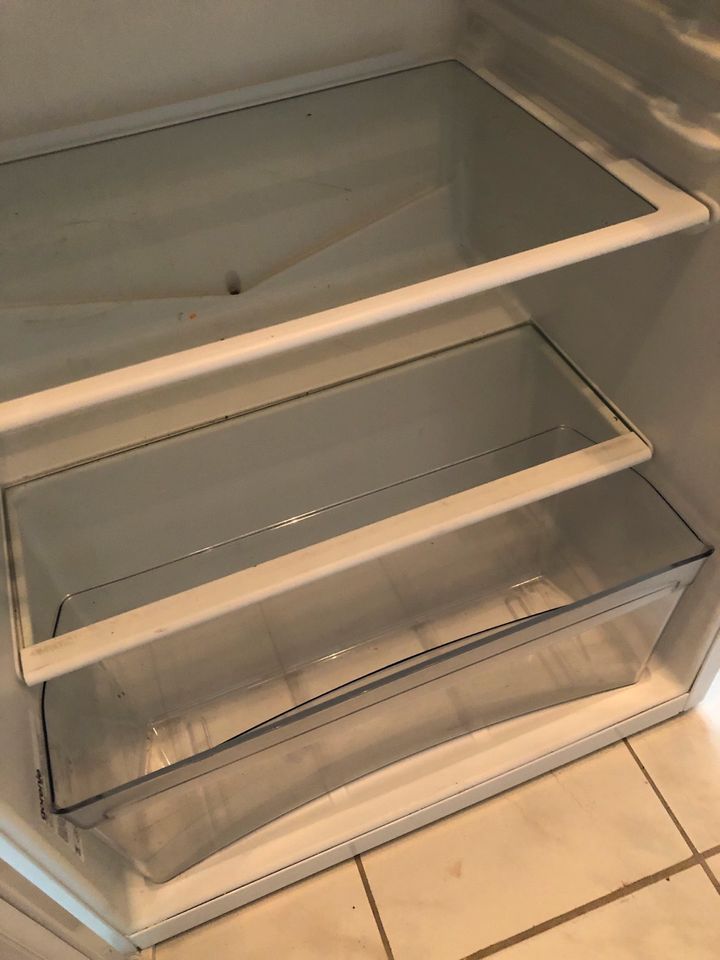 Einbaukühlschrank Fassungsvermögen 213 l Maße 120 x 54 cm in Köln - Mülheim  | Kühlschrank & Gefrierschrank gebraucht kaufen | eBay Kleinanzeigen ist  jetzt Kleinanzeigen