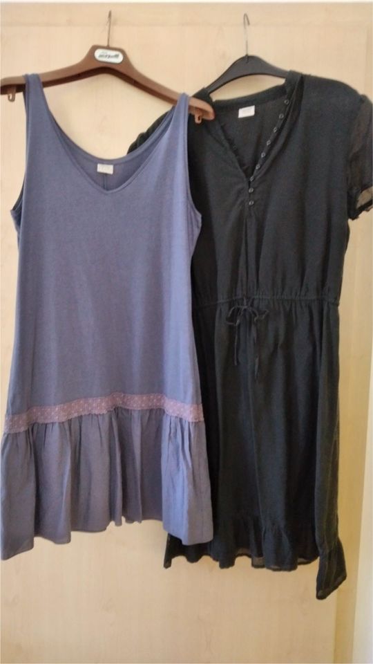 Esprit Kleid Sommerkleid in blau & schwarz Gr. 42 - 44 in Erkrath