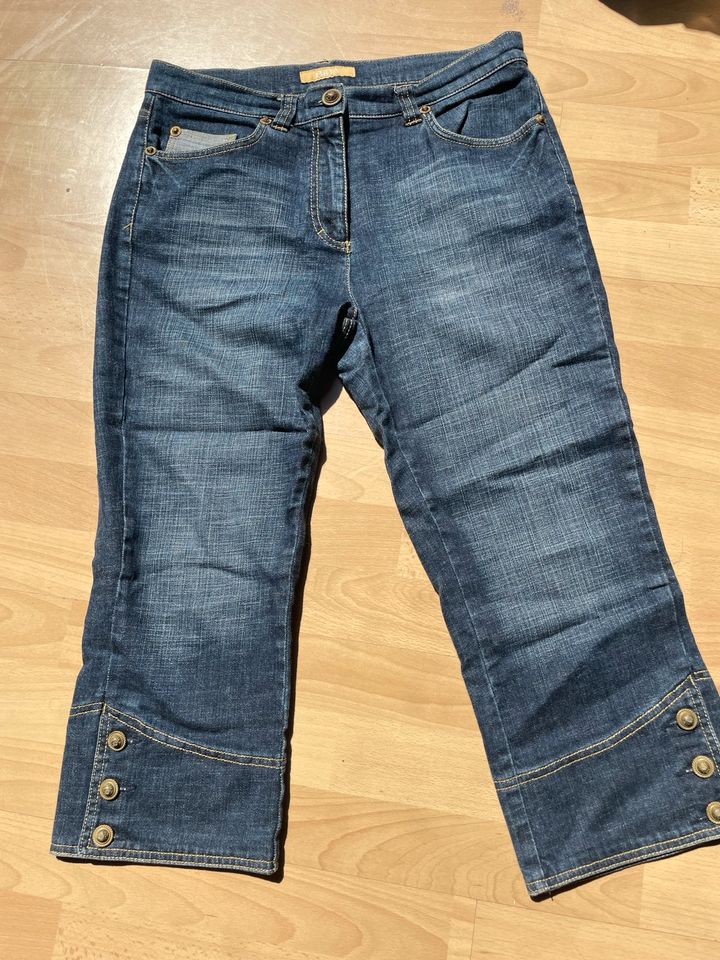 3/4 Hose Jeans von Biba Gr 40 in Solingen