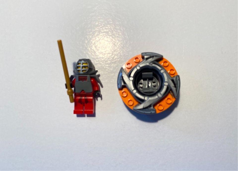 LEGO Ninjago 9558 Training mit Kendo Kai Figur in Köln