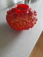 Blumenvase rot mit echten Muscheln Nordrhein-Westfalen - Erkrath Vorschau