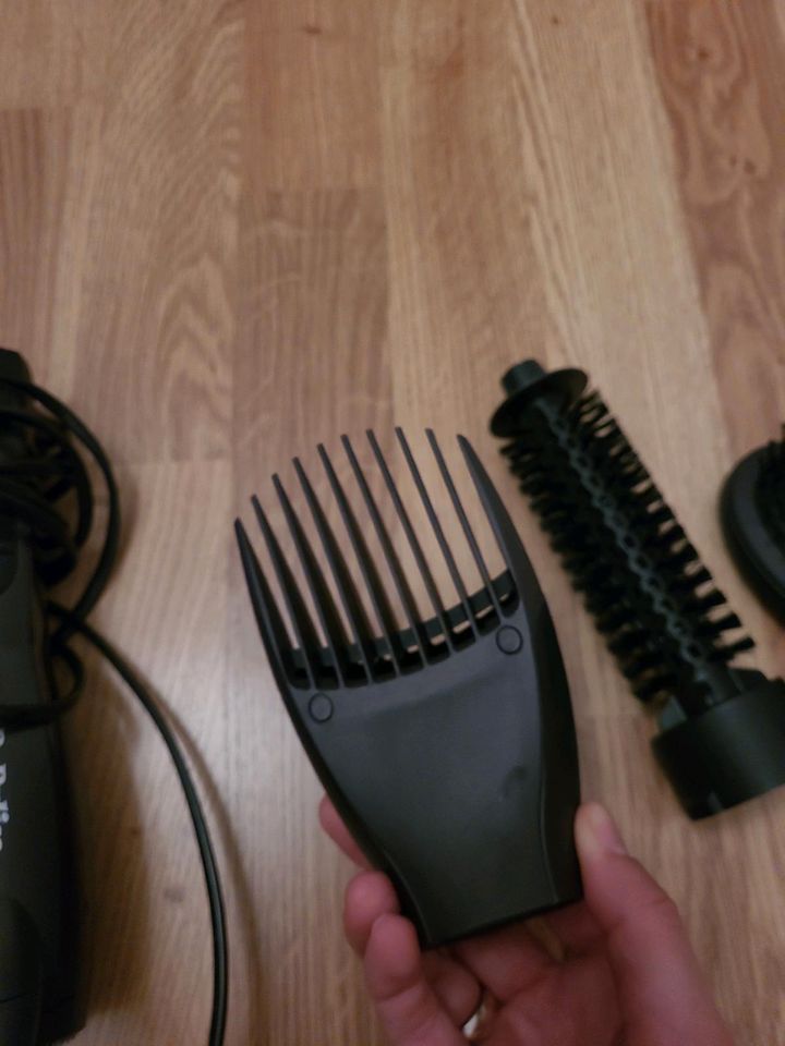 BaByliss pro styling brush ionic Föhnbürste in Düsseldorf