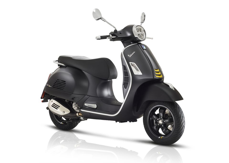 Vespa GTS 125 SuperTech Euro 5 - Neufahrzeug in Coerde