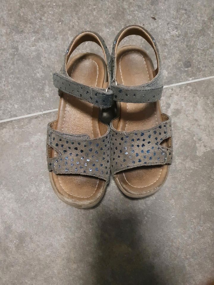 Sandalen Ricosta gr 30 in blau mit glitzernden Herzen in Rietberg