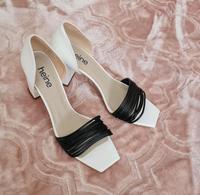 High Heels Pumps von Heine größe 41 Neu. Baden-Württemberg - Esslingen Vorschau