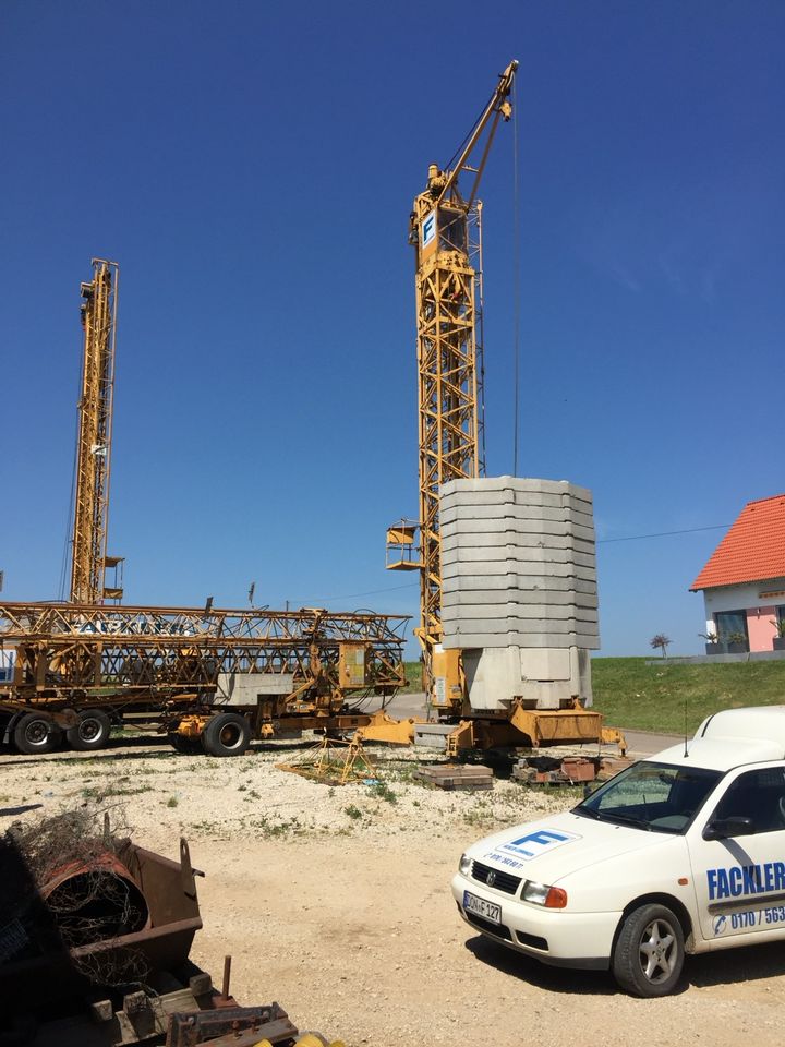 Baukräne , Kräne Fabrikat Liebherr zu vermieten in Oettingen in Bayern