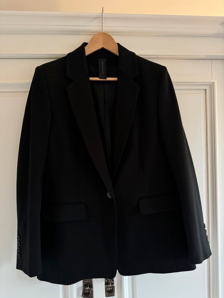 Drykorn Blazer Atlin 2 in schwarz Gr. 5 (42) in Seevetal