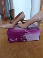 Schuhe mit Absatz Größe 39 Hessen - Reiskirchen Vorschau