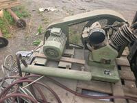 Alter DDR Kompressor Top Sachsen - Machern Vorschau