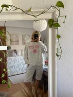 Sweatshirt in Größe M,weiß,neu Berlin - Spandau Vorschau
