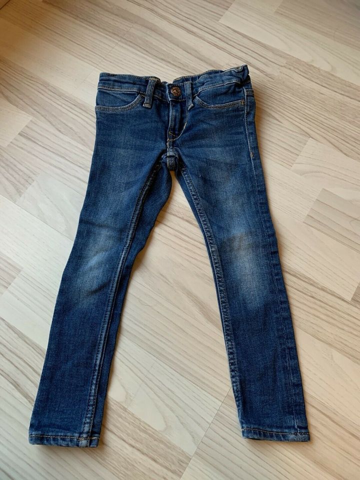 H&M jeans skinny fit gr 92 wie neu in Karlsruhe